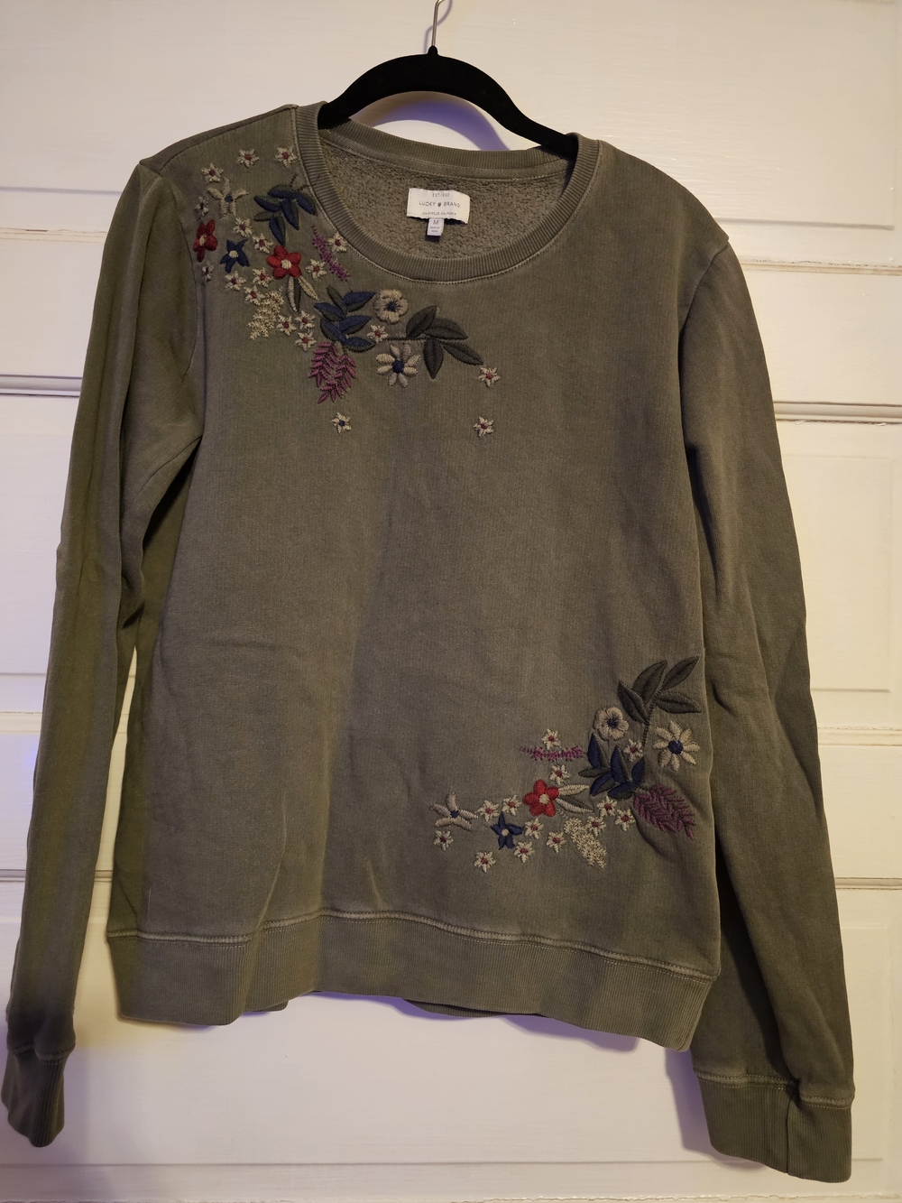 Lucky Brand Olive Green Floral Embroidered Crewneck Sweatshirt - Size M